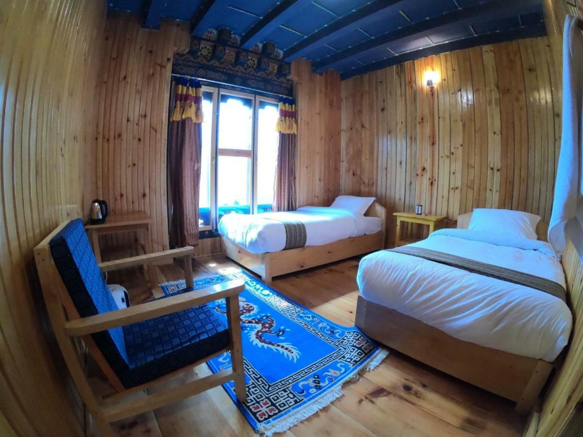 Odiyana Hotel Gangtey Gonpa Exterior photo